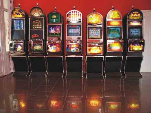 How Casino Slot Machines Work